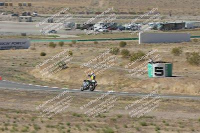 media/Apr-20-2025-AHRMA (Sun) [[393a79c373]]/Race/Group 11 early race/Turn 4b/